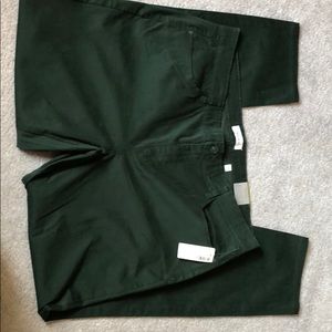 Hunter green pants. Jean style.